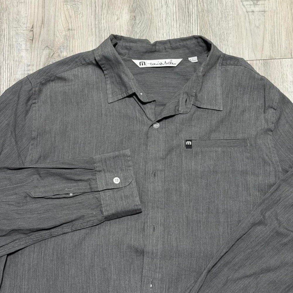 Travis Mathew Button Up Shirt Mens Size L Gray Striped Long Sleeve Pocket